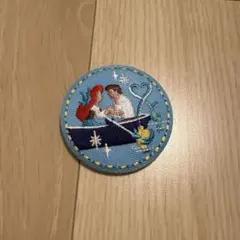 ディズニー リトルマーメイド 缶バッジ 刺繍風のサムネイル