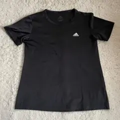 adidas トレーニングシャツ　黒　スポーツ