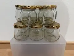 小型ガラス瓶8個セット（ゴールド蓋）中古品