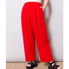 新品　オズモーシス　コクーンタックパンツのサムネイル