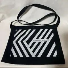 Item thumbnail for item 683170f4-d0d0-4ae9-bda3-9371a6ddee22