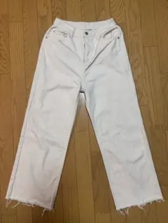 ストレートデニム　ホワイト