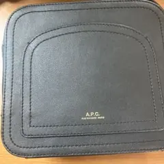 A.P.C. ショルダーバッグ ブラックのサムネイル