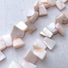 dp267/SALE！シェル◇淡いピンク　トラペゾイド形　1連分