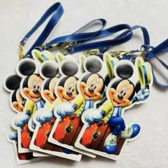 6個セット　みんなでおそろい　ミッキー　パスケース　バケーションパッケージ