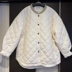 アイボリー キルティングジャケット