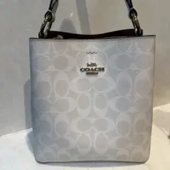 COACH シグネチャー モリーバケット2way ホワイト×パープル - メルカリ