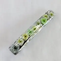 かすみそうのレジンヘアクリップ　きれいめ　淡色