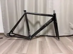 FACTOR O2 ロードバイクフレーム ミッドナイトピンク54サイズ - メルカリ