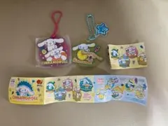 ★すかいらーく★シナモンロールラバーチャーム★アクリルチャーム★新品未使用★即決