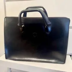 Item thumbnail for item 5cc31975-ba2e-49a7-8e57-73e319ebf377