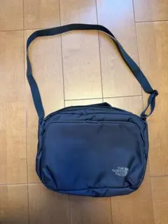 THE NORTH FACE ショルダーバッグ ブラック