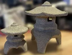 石屋で購入‼️石灯籠 石橋3基セット ミニチュア 庭園装飾 石屋で購入‼️石灯籠 石橋3基セット ミニチュア 庭園装飾 - メルカリ