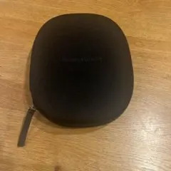 Bowers & Wilkins ヘッドホンケース　Px8用のサムネイル