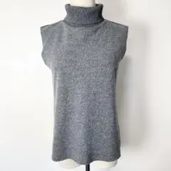 美品ザラZARA グレータートルネックニットベスト S ノースリーブ ハイネック