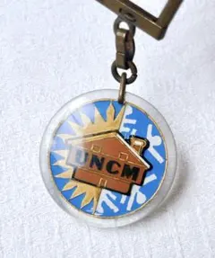 UNCM ヴィンテージ フレンチキーホルダー ブルボン　60s 太陽　雪のサムネイル