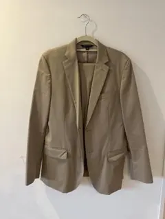 BANANA REPUBLIC スリムスーツ　ベージュ