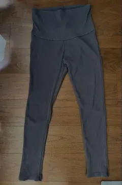 赤ちゃん本舗　グレー マタニティパンツ リブ編み