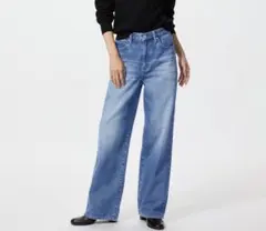 UNIQLO ワイドストレートジーンズ(標準丈)