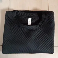 ブラック 半袖シャツ 立体パターン