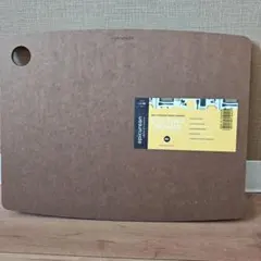 【新品未使用】epicurean カッティングボード 15x11インチ　Lサイズのサムネイル