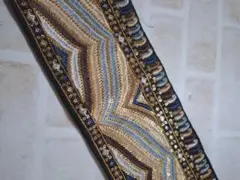 インド刺繍リボン　黒１メートル
