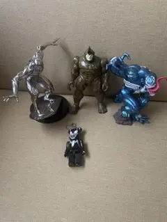 マーベル　ヴェノム　ライノ　シルバーサーファー　フィギュア