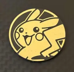 北海道限定 ポケモン ピカチュウ ピンバッジ - メルカリ