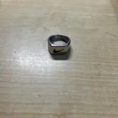 NIKE リング　指輪