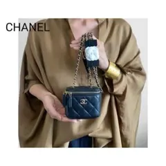 超極美品♡CHANEL バニティ　マトラッセ　スモール　カメリア　チェーンバッグのサムネイル