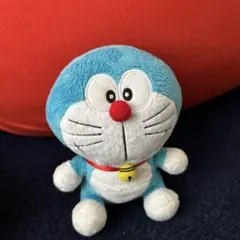 ドラえもんのぬいぐるみ