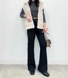 GU カットソーフレアスラックス ブラック