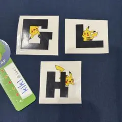 ポケモン　ロンシャン　コラボ　非売品　ステッカー　ピカチュウ　イニシャル