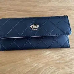 可愛い黒の財布