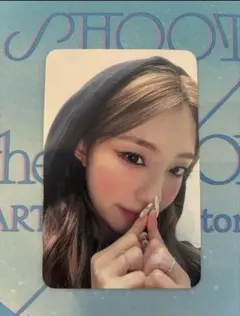 2026年最新】loona ヨジンの人気アイテム - メルカリ