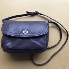希少色 専門業者リカラー COACH F28725 パープル ターンロック - メルカリ