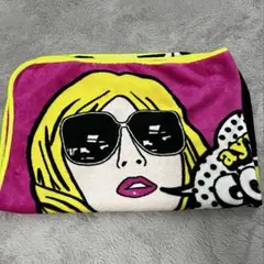 日本未入荷！PARIS購入 マリリンモンロー お洒落なポーチ アート 