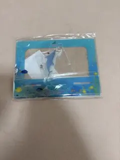 Item thumbnail for item 9f754532-d853-4a50-a61c-30d80f43e183