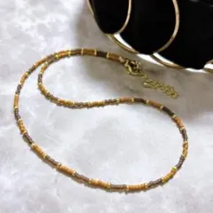 ブラウン ゴールド 黄土 3色カラー ビーズネックレス