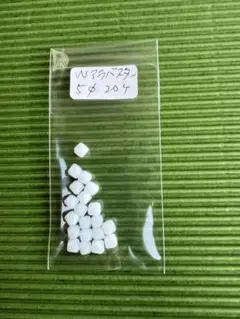 スワロフスキー5ミリ　W.アラバスター20個