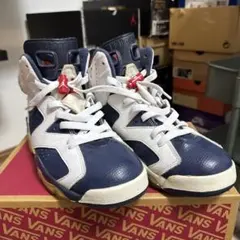 Nike Air Jordan 6 Retro Midnight Navy