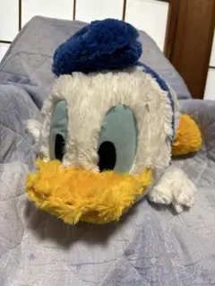 ドナルドダック　ぬいぐるみ　寝そべり　ドラムクッション　タグ付き新品未使用