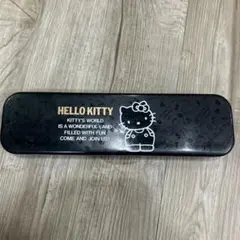 昭和レトロ　サンリオ　ハローキティ　缶ペンケース