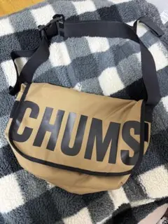CHUMS メッセンジャーバッグ ベージュのサムネイル