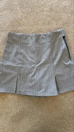 ZARA ストライプ グレー ショートパンツ S