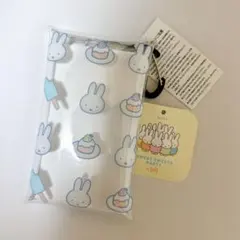 ミッフィー　クリアマルチケース　カラビナ付き