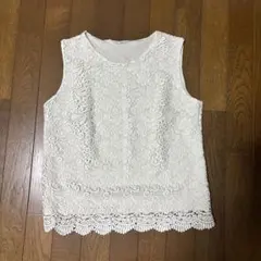 ユニクロ　UNIQLO ノースリーブ　タンクトップ