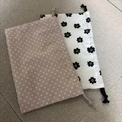 ハンドメイド☆北欧風フラワー柄ドット柄お弁当袋２枚セット