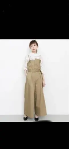 K.B.Fベージュ サロペット ウエストベルト付きのサムネイル