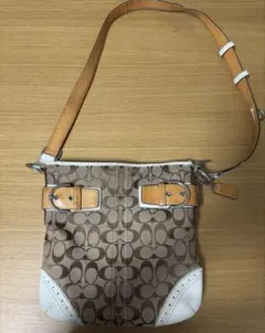 COACH シグネチャー ショルダーバッグ